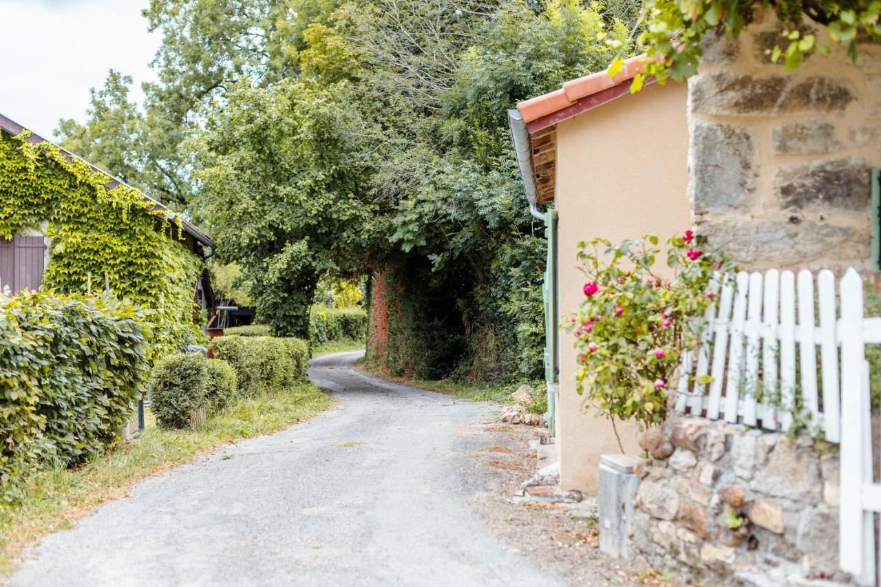 Le Gite De Romain Sanvensa Esterno foto