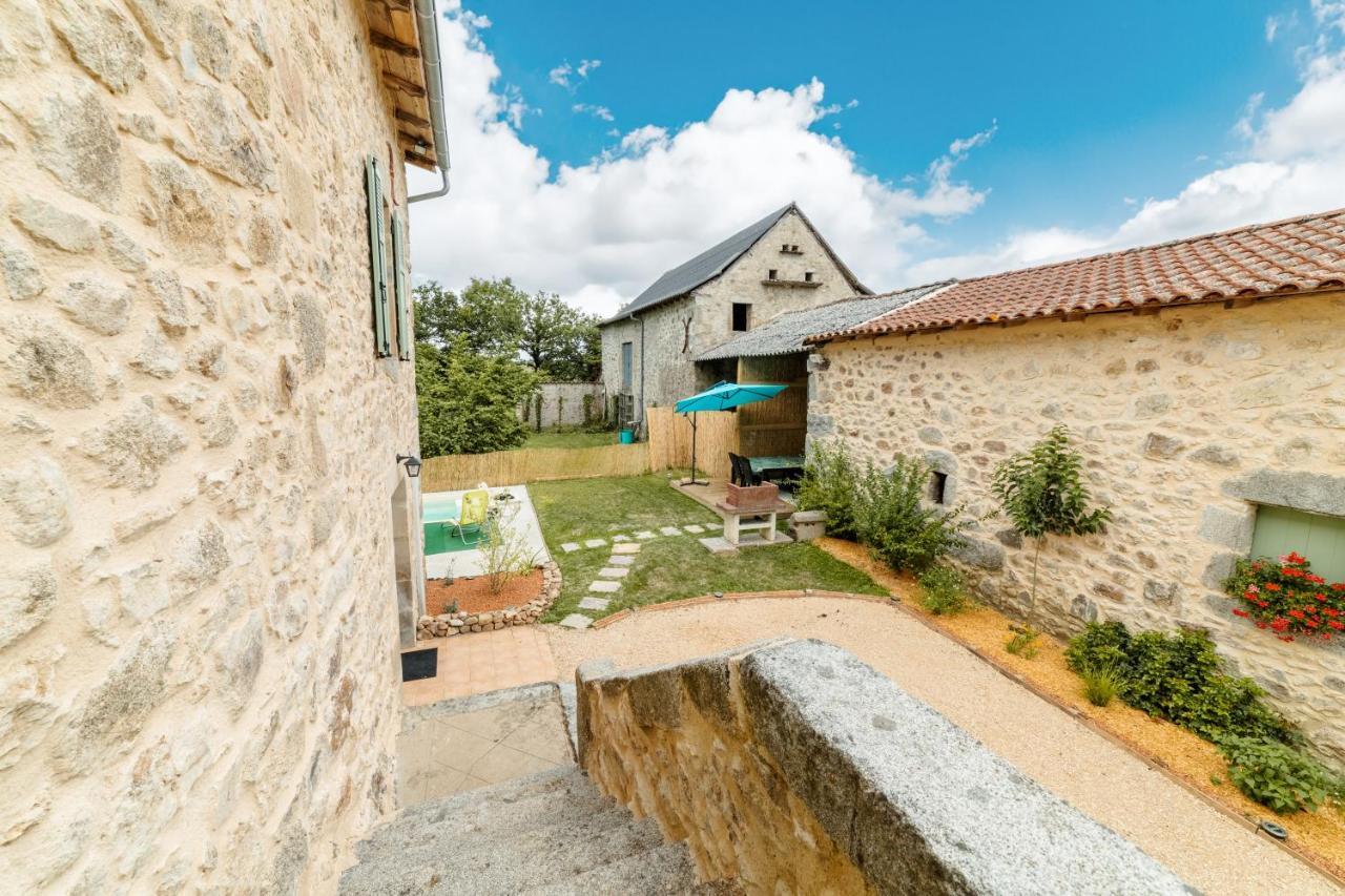 Le Gite De Romain Sanvensa Esterno foto